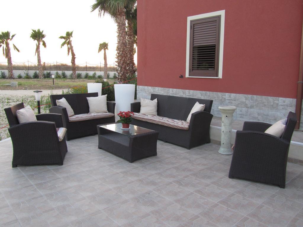 Bed and Breakfast L'Isola Del Sale Trapani Exterior foto