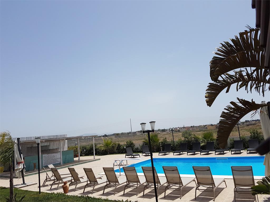 Bed and Breakfast L'Isola Del Sale Trapani Exterior foto